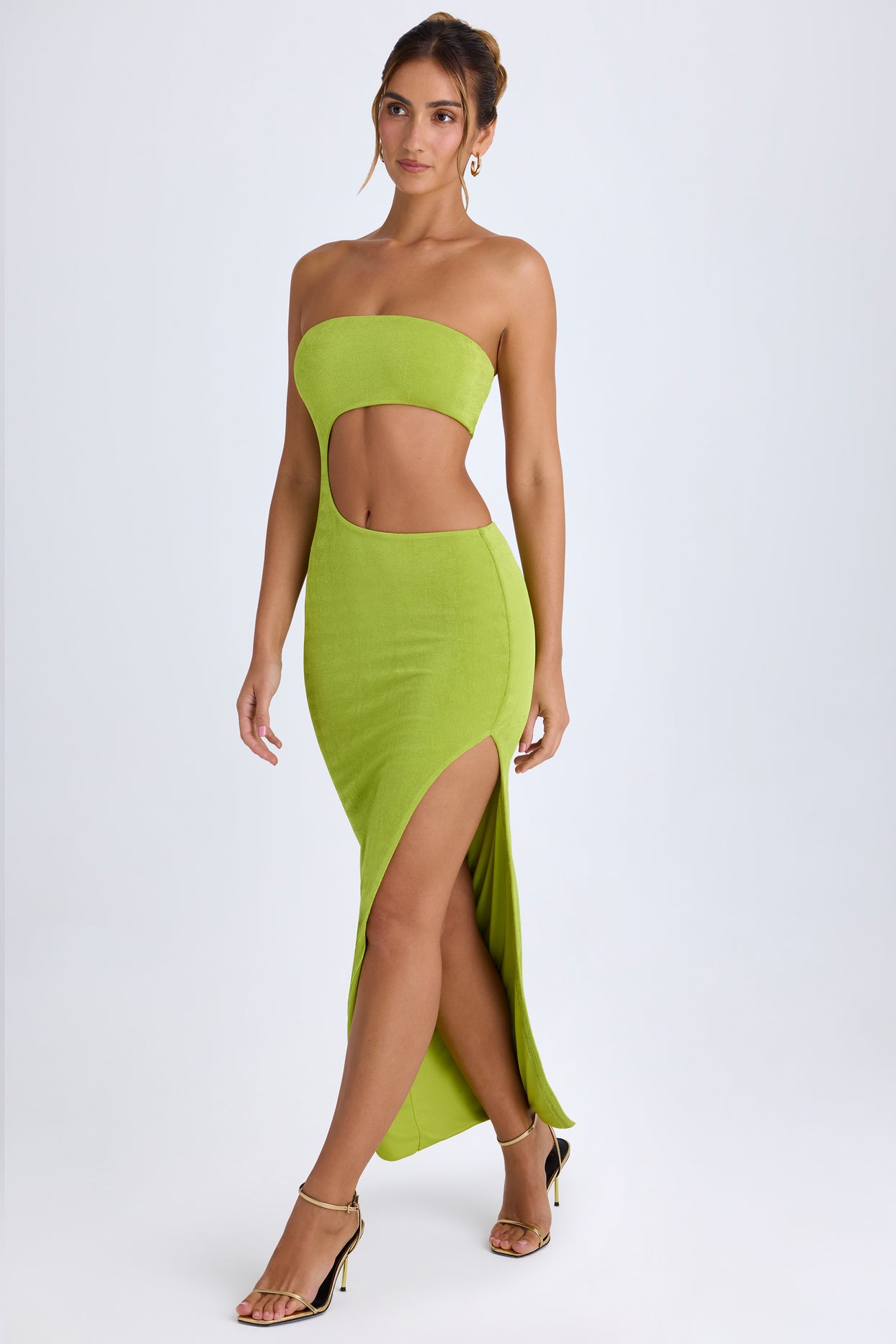 Robe longue bandeau découpée en vert poire