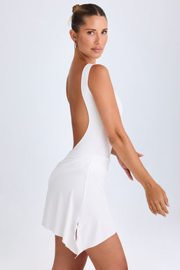 Mini-robe drapée à dos ouvert, blanche