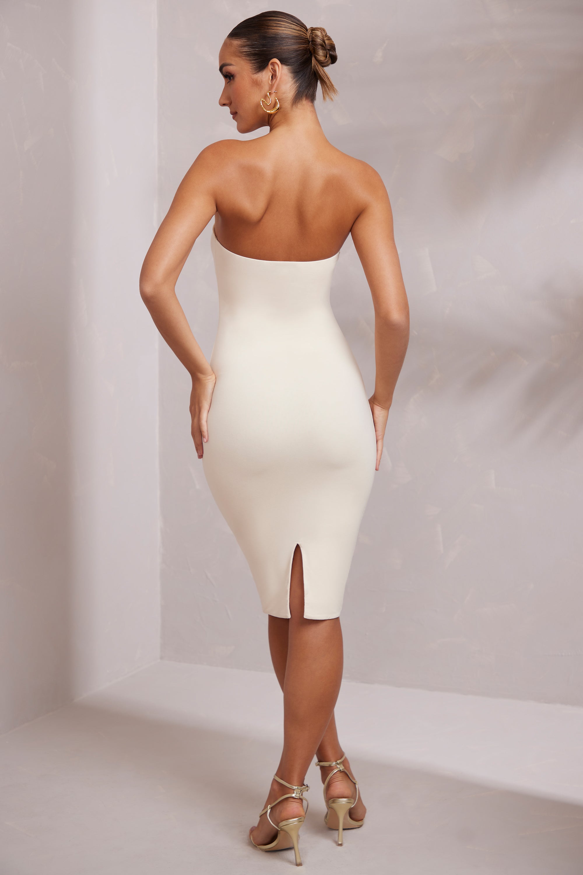 Robe mi-longue bandeau en ivoire