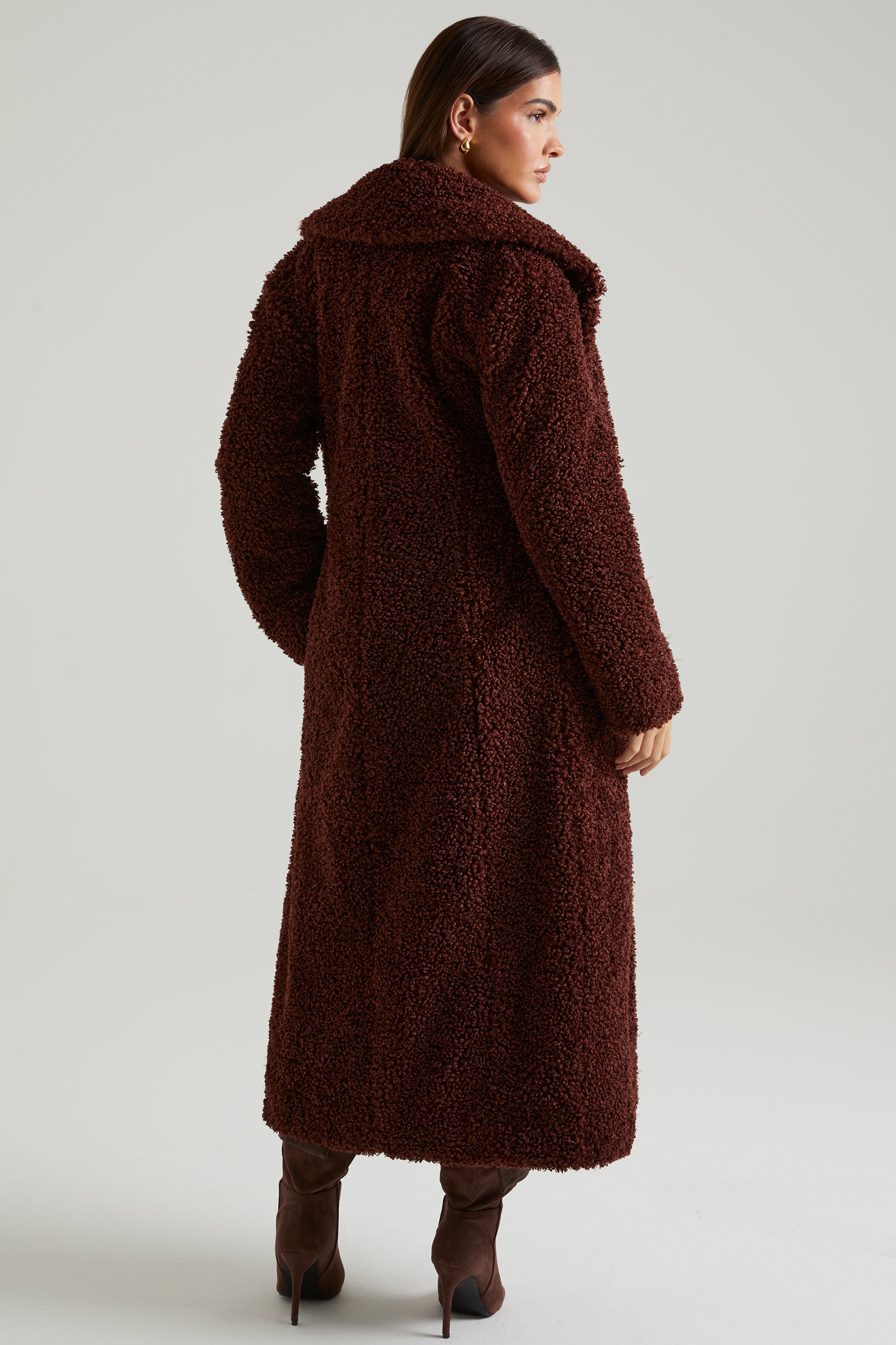 Manteau long en peau de mouton marron