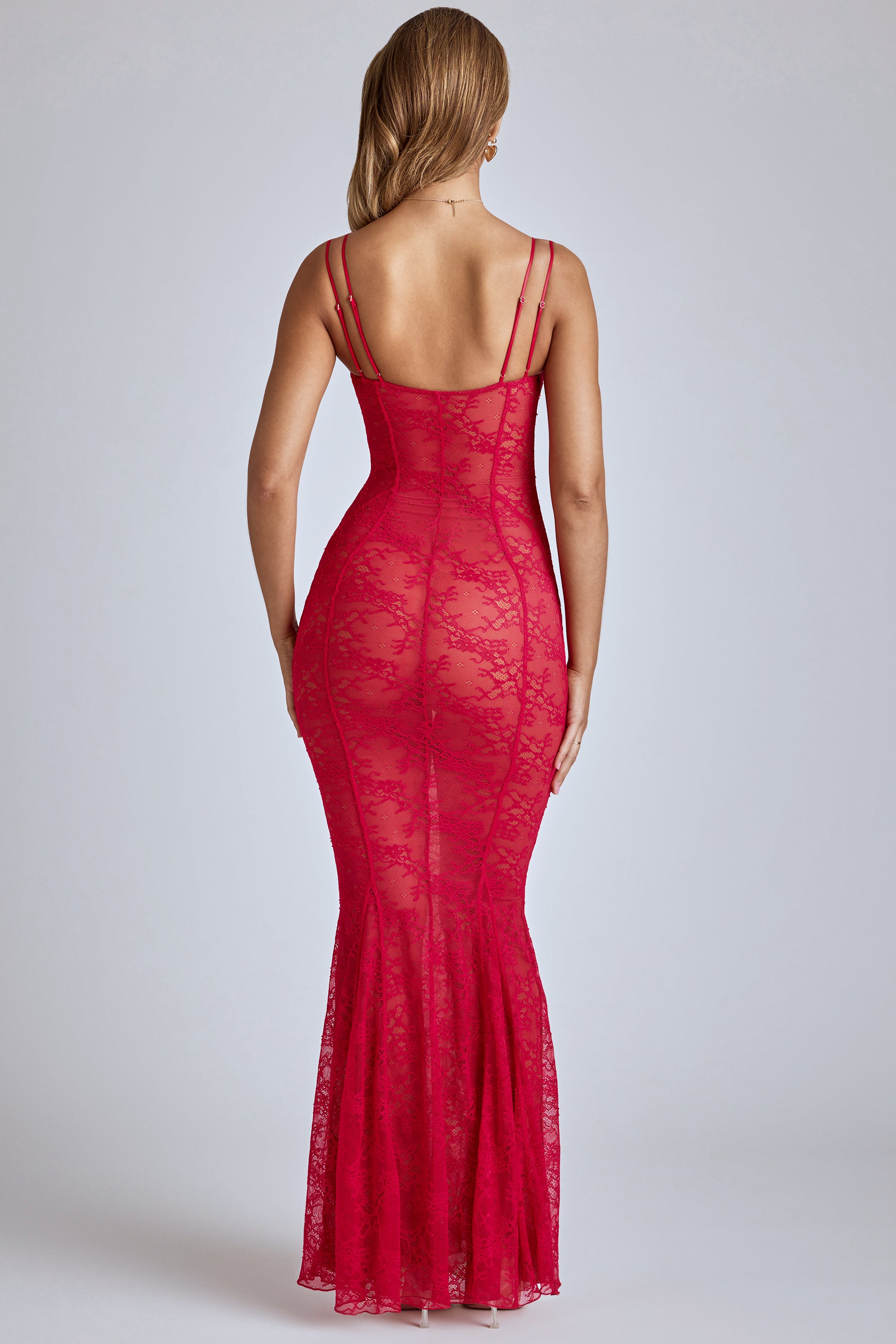 Robe queue de poisson en dentelle transparente rouge cerise