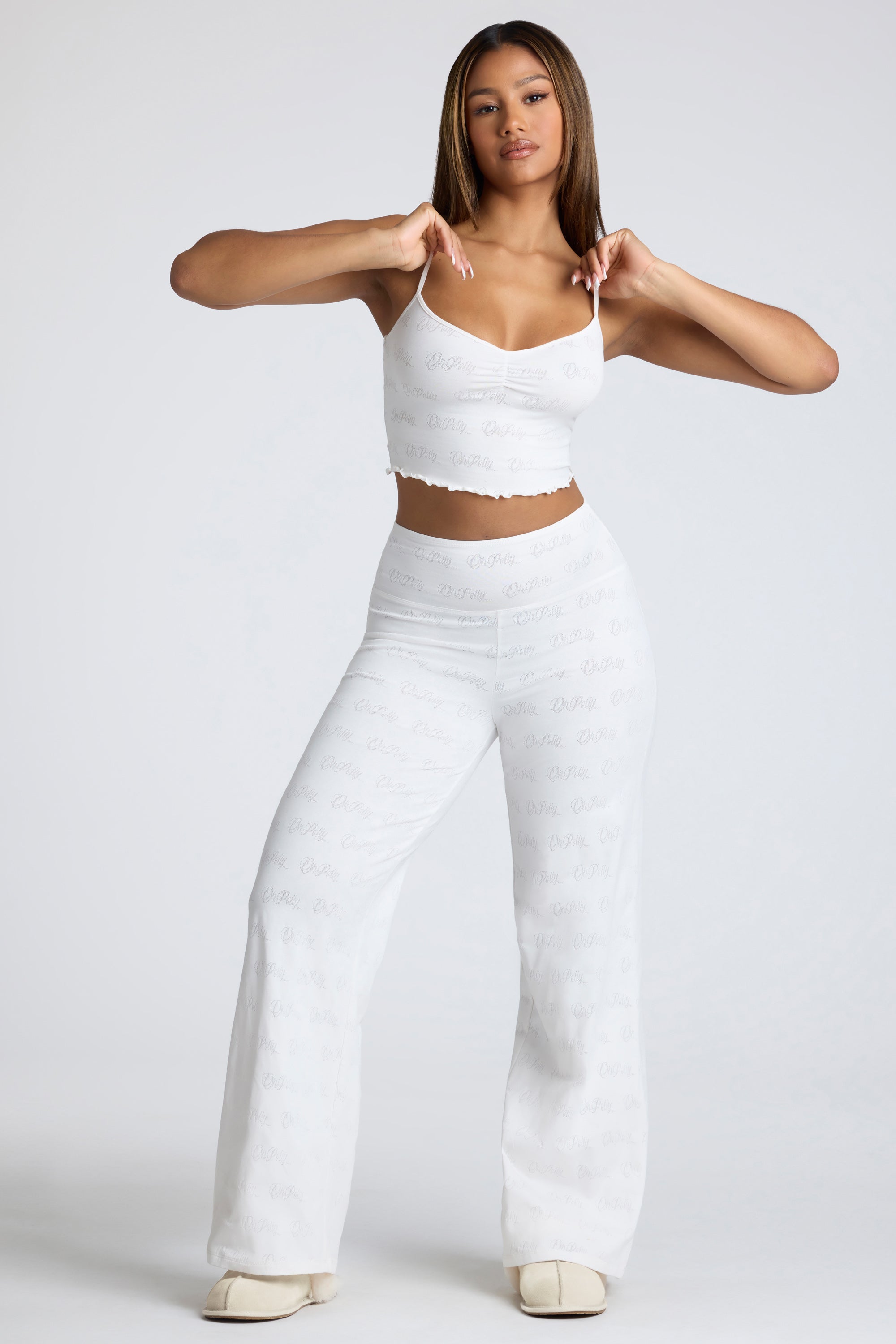 Pantalon en pointelle taille moyenne à jambe droite en blanc