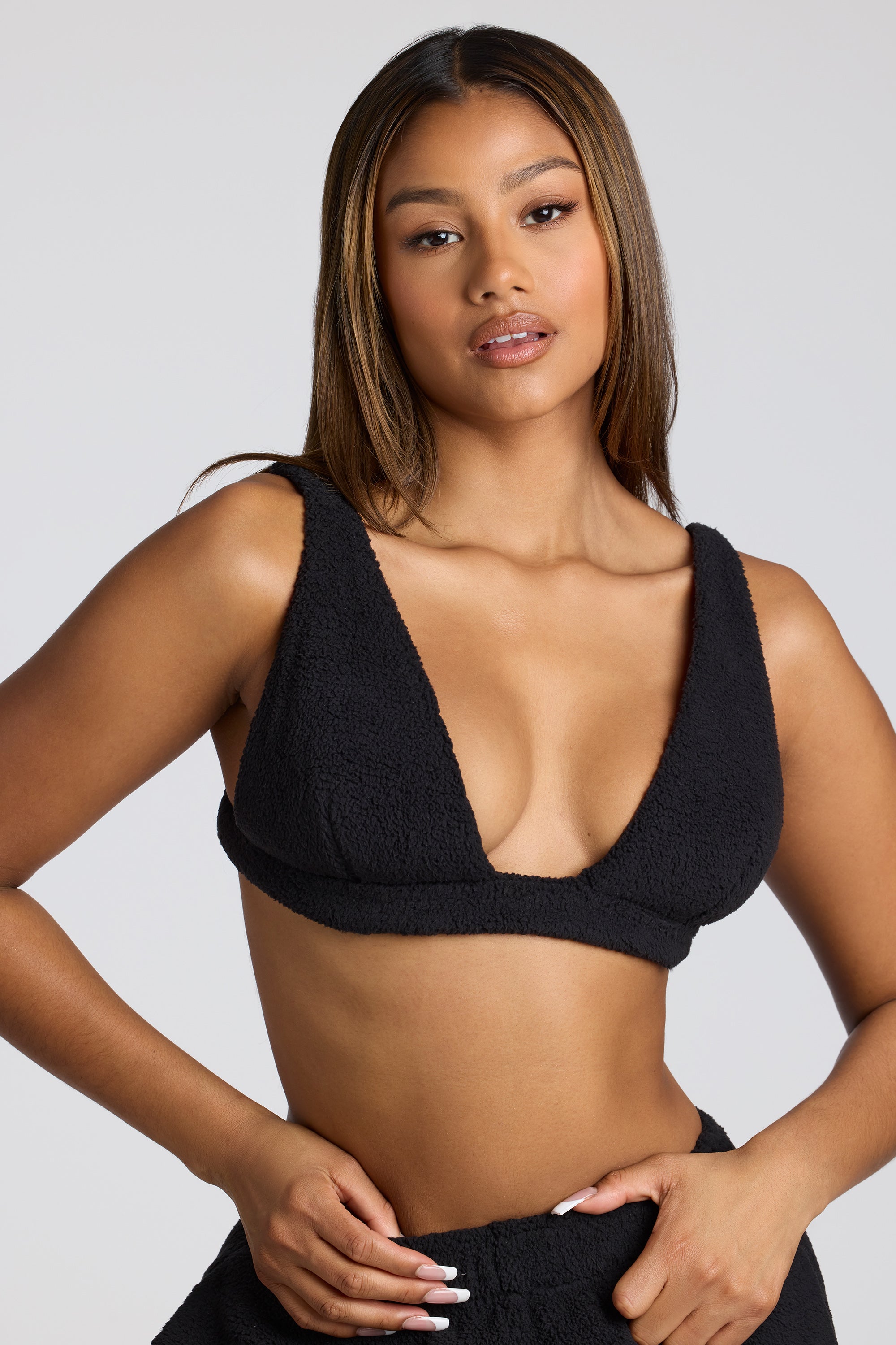 Bralette en polaire à col en V en noir