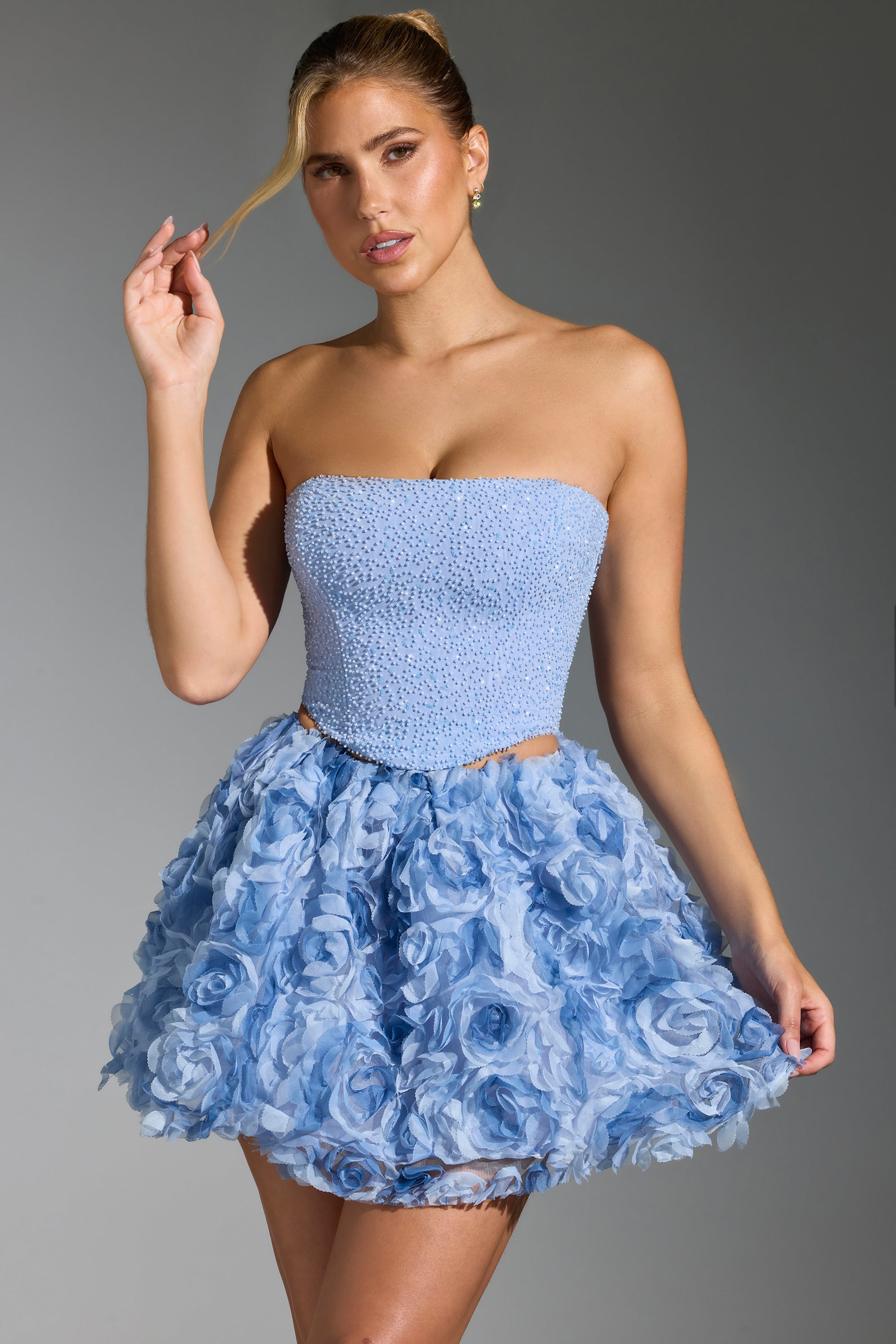 Haut corset orné en bleu