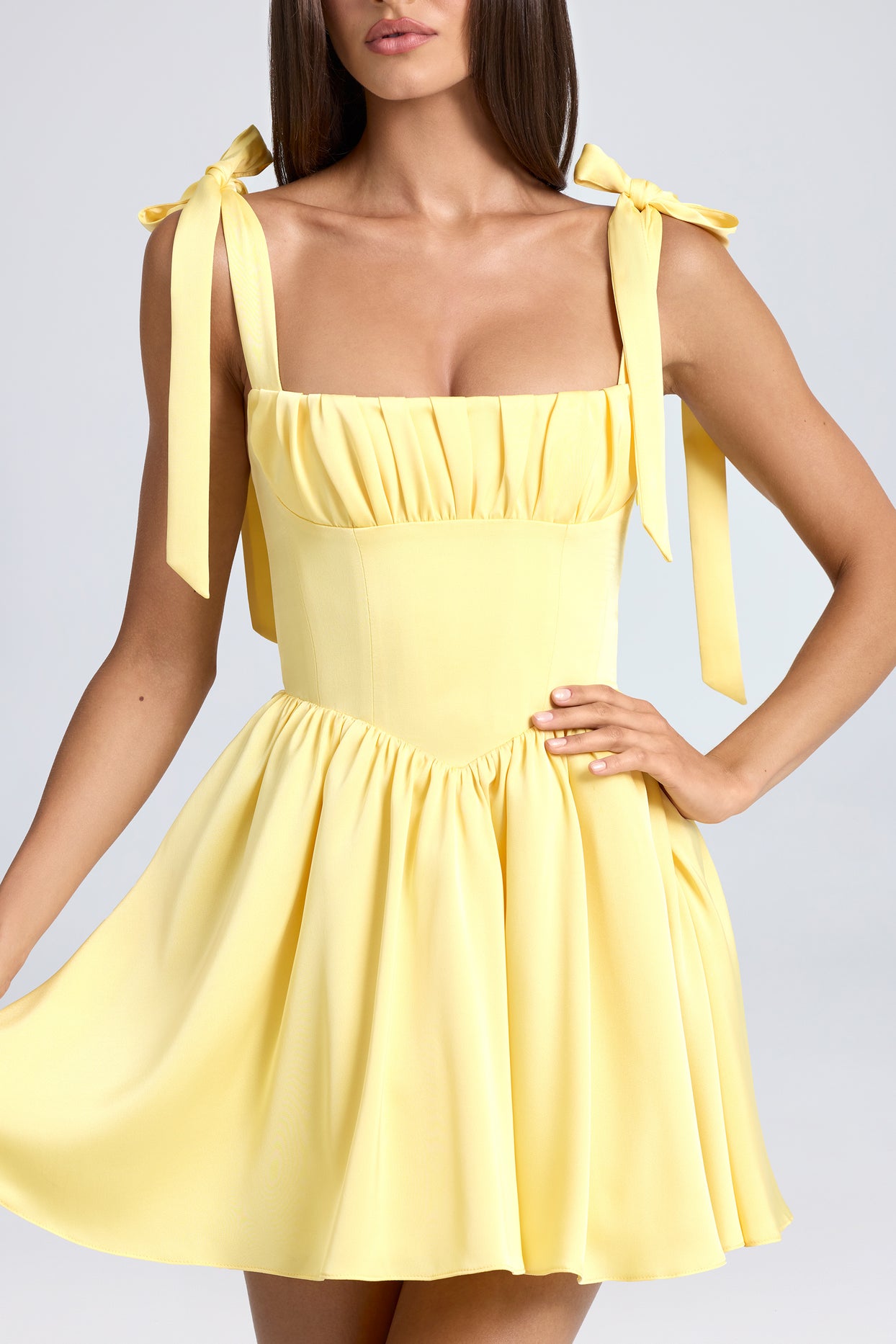 Mini-robe corset drapée en sorbet citron