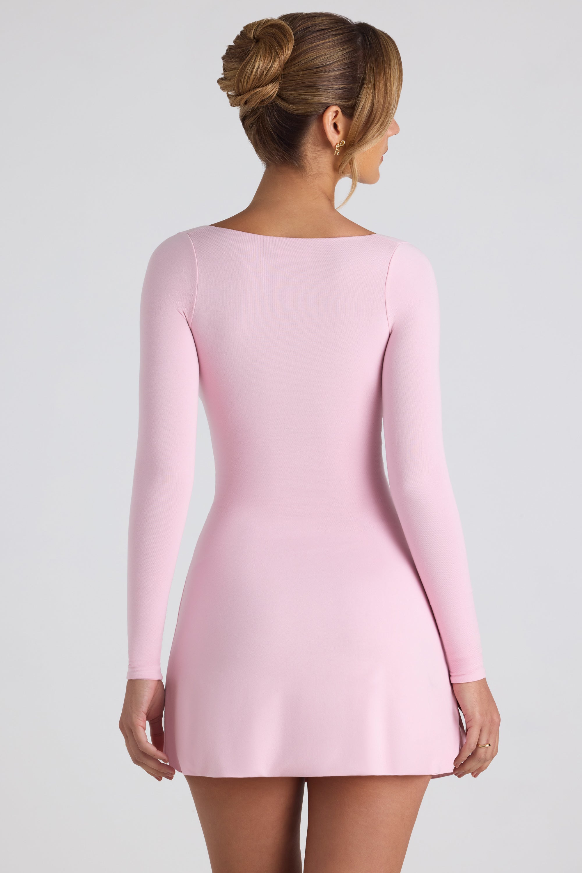 Mini-robe trapèze en modal avec nœud et col en cœur, rose tendre