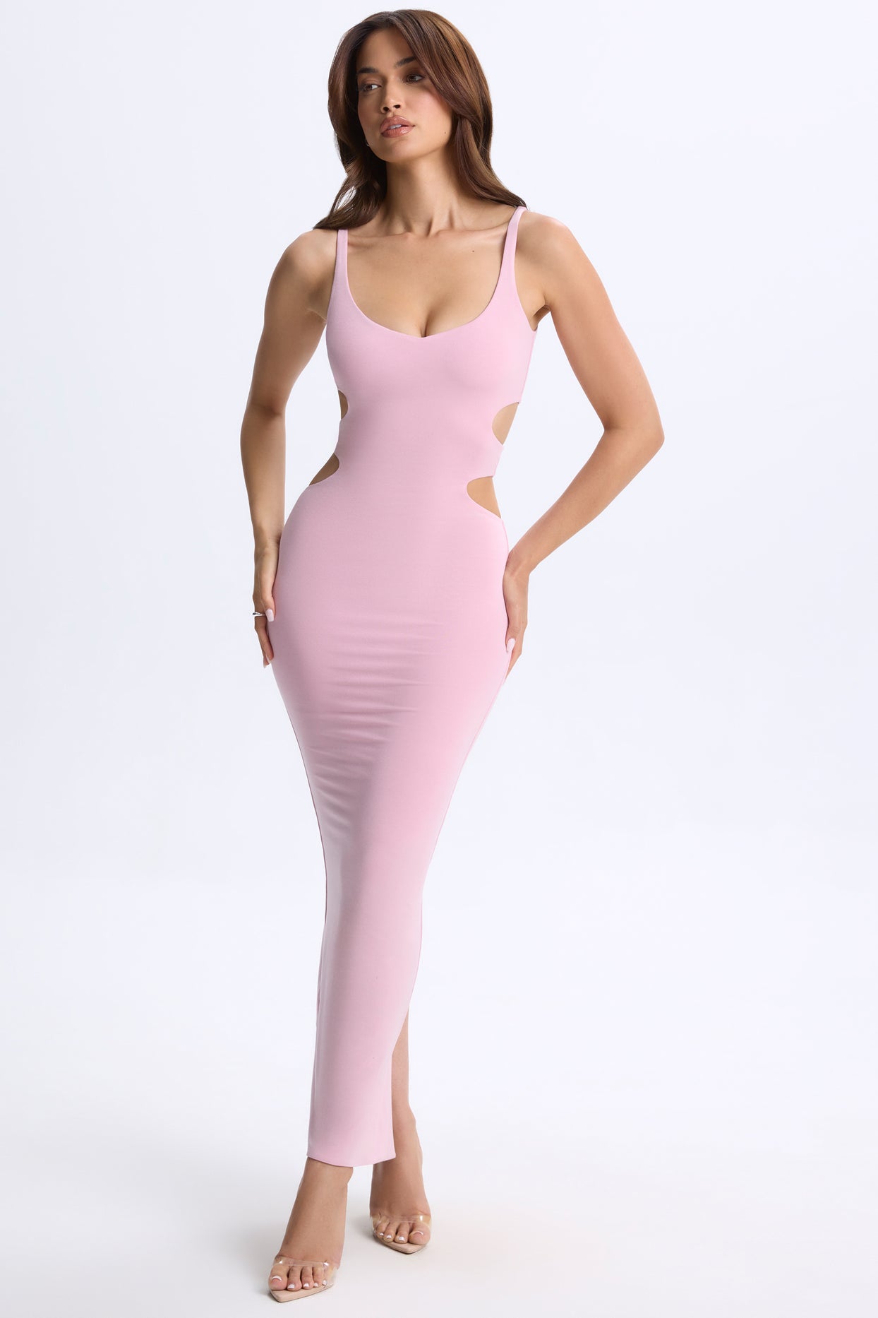 Robe longue découpée à décolleté plongeant en rose blush