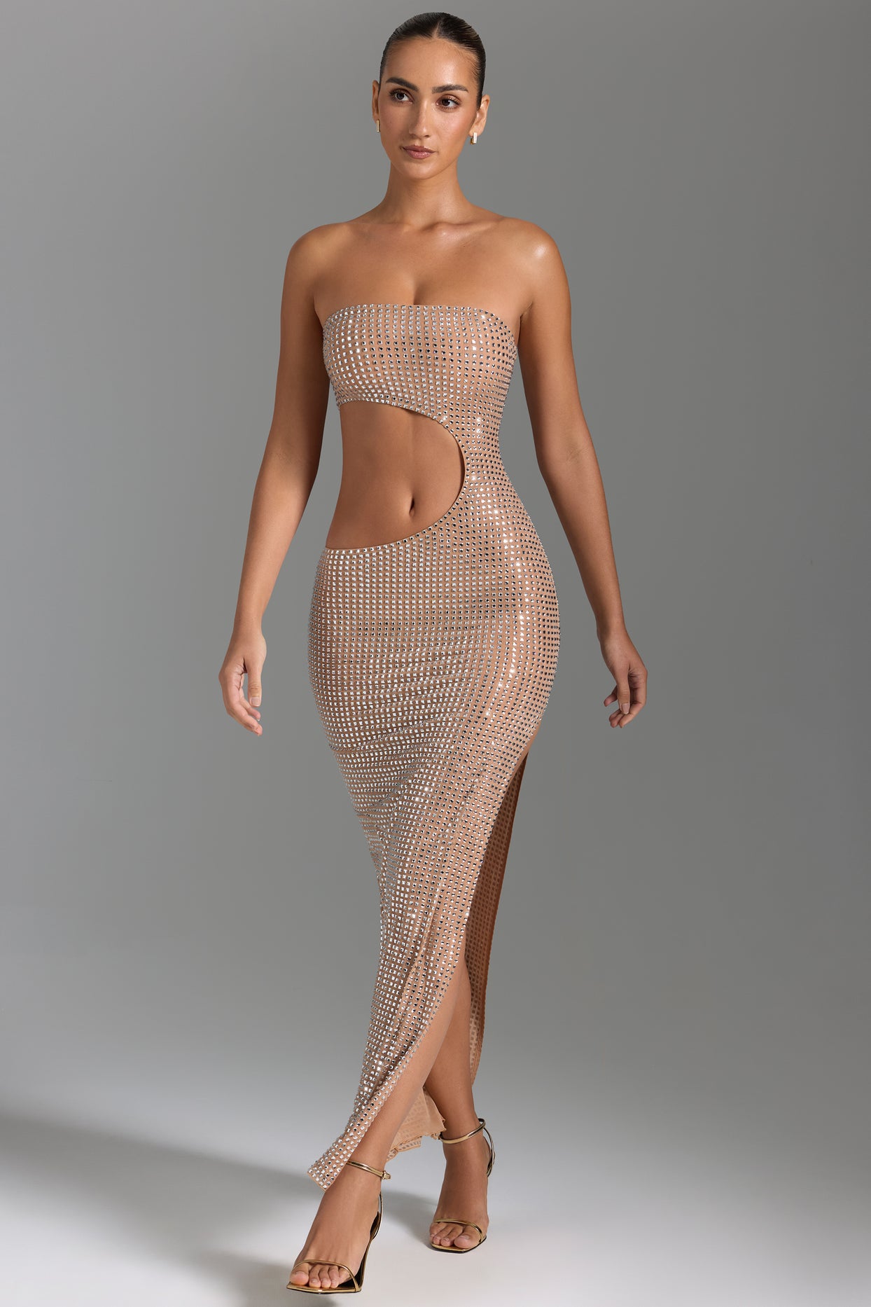 Robe longue bandeau découpée ornée en miel