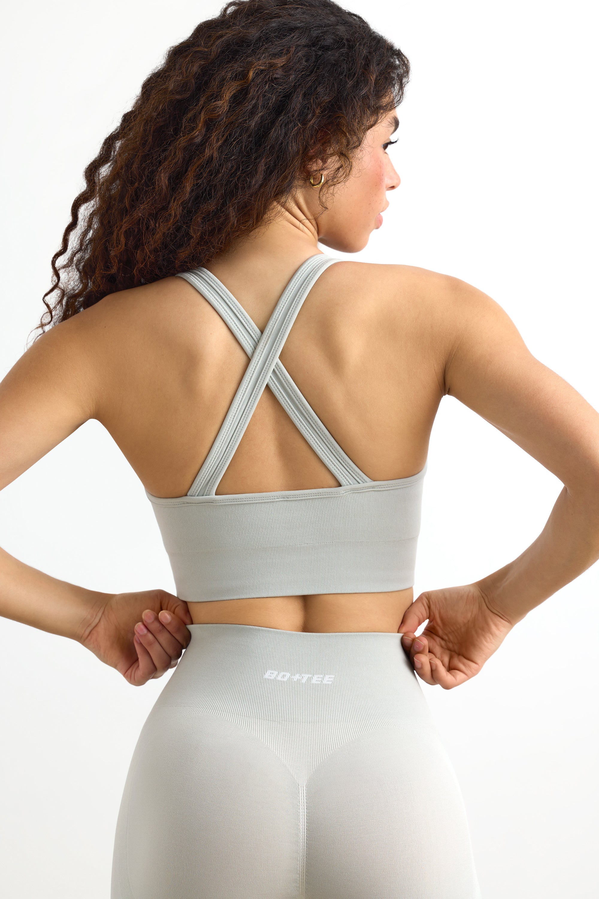 Define Luxe Cross-Back Sports Bra in Fog