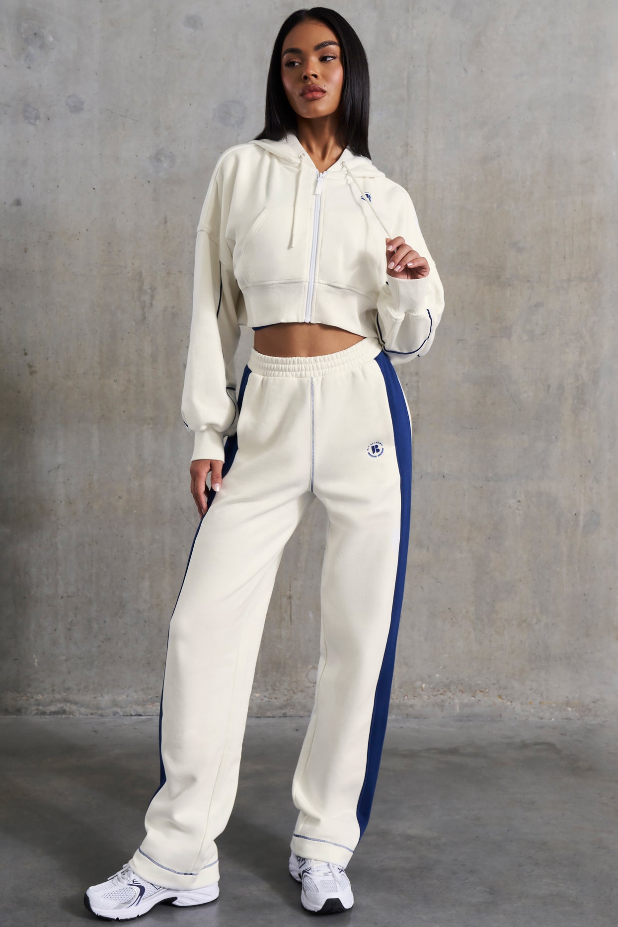 Petite Wide Leg Sweatpants in White – Oh Polly UK