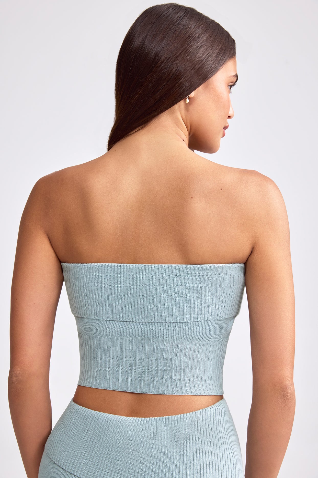 Haut court bandeau en grosse maille en bleu sarcelle poussiéreux