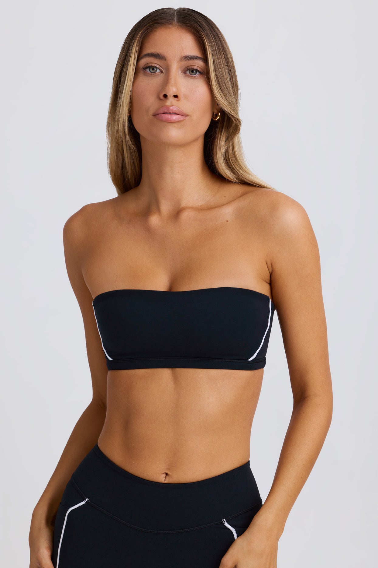 Soutien-gorge bandeau BT1660 en noir