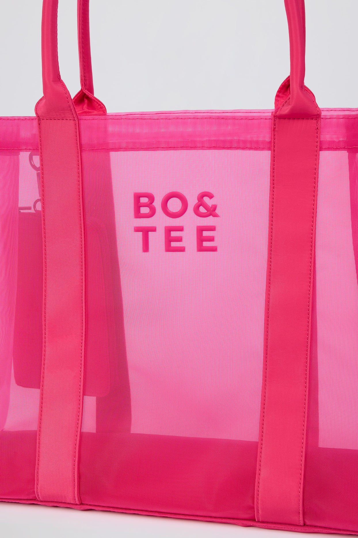 Mesh Tote Bag in Bubblegum Pink