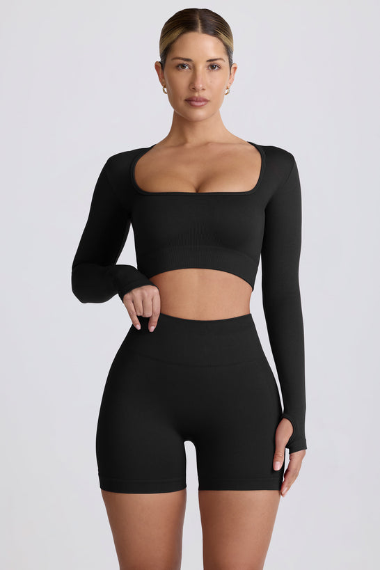 Super Sculpt Seamless Long-Sleeve Crop Top in Black