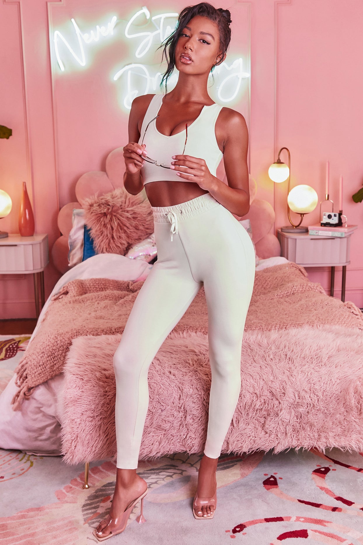 Pink Pink by Victoria Secret Capri Leggings Size Small