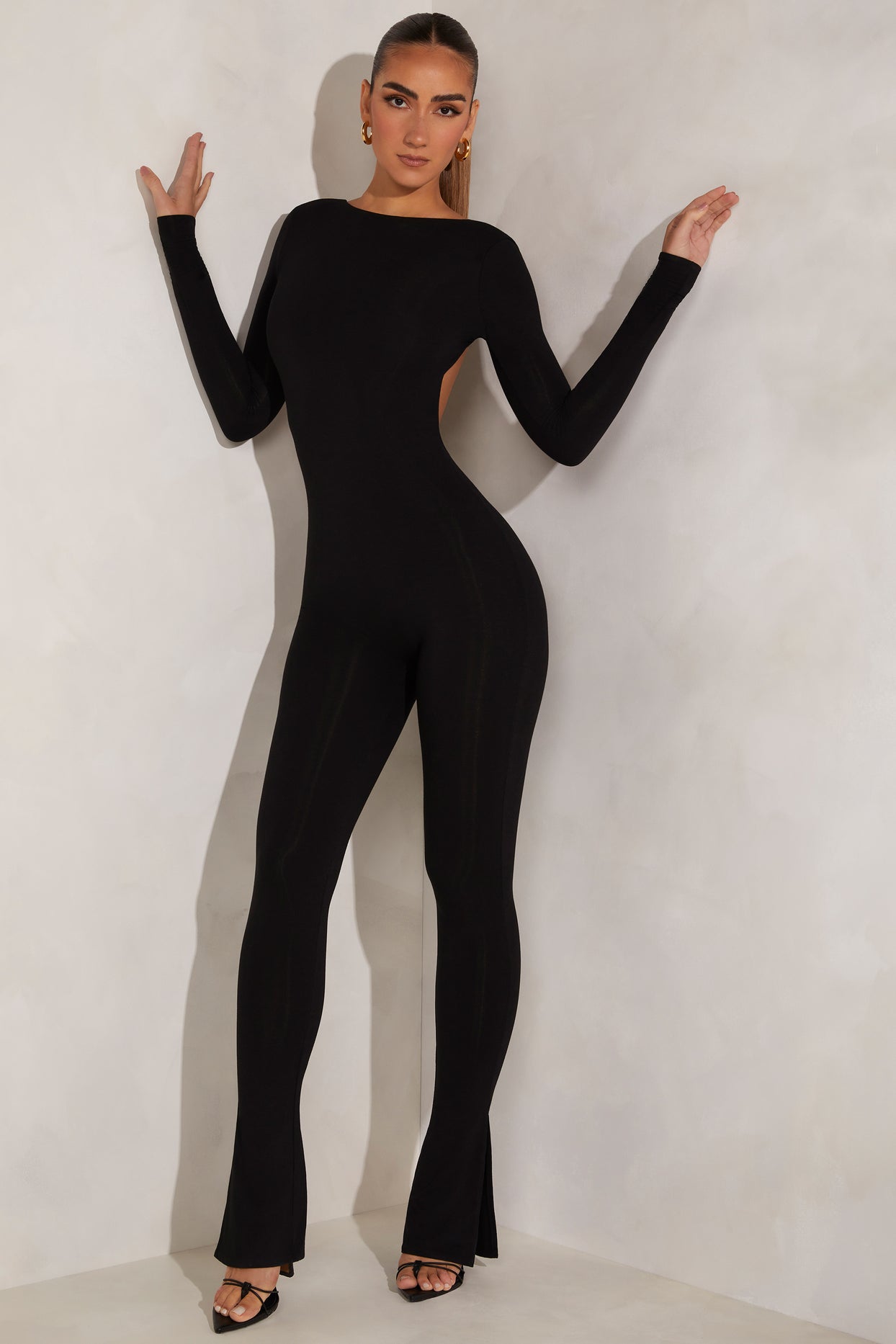 Neoma Scoop Neck Backless Jumpsuit in Black